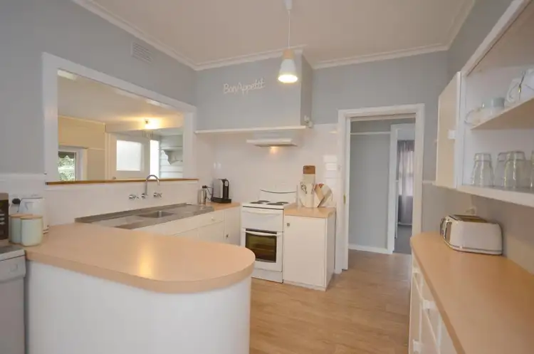 Sixth view of Homely house listing, 3 Hawthorn Grove, Wendouree VIC 3355