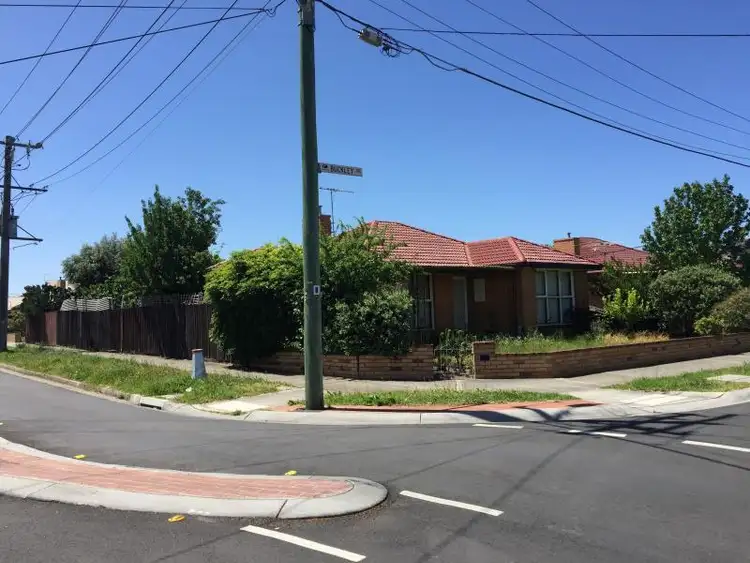 38 Buckley Avenue, Sunshine North VIC 3020