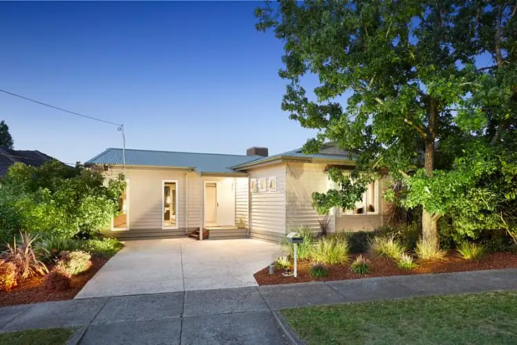 12 Roberts Avenue, Box Hill South VIC 3128
