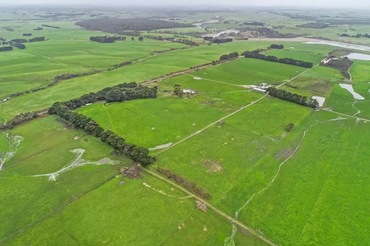188 Callaghans Road, Nirranda South VIC 3268