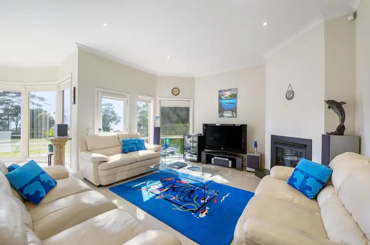 Fourth view of Homely house listing, 10 Almeria Court, Mount Eliza VIC 3930