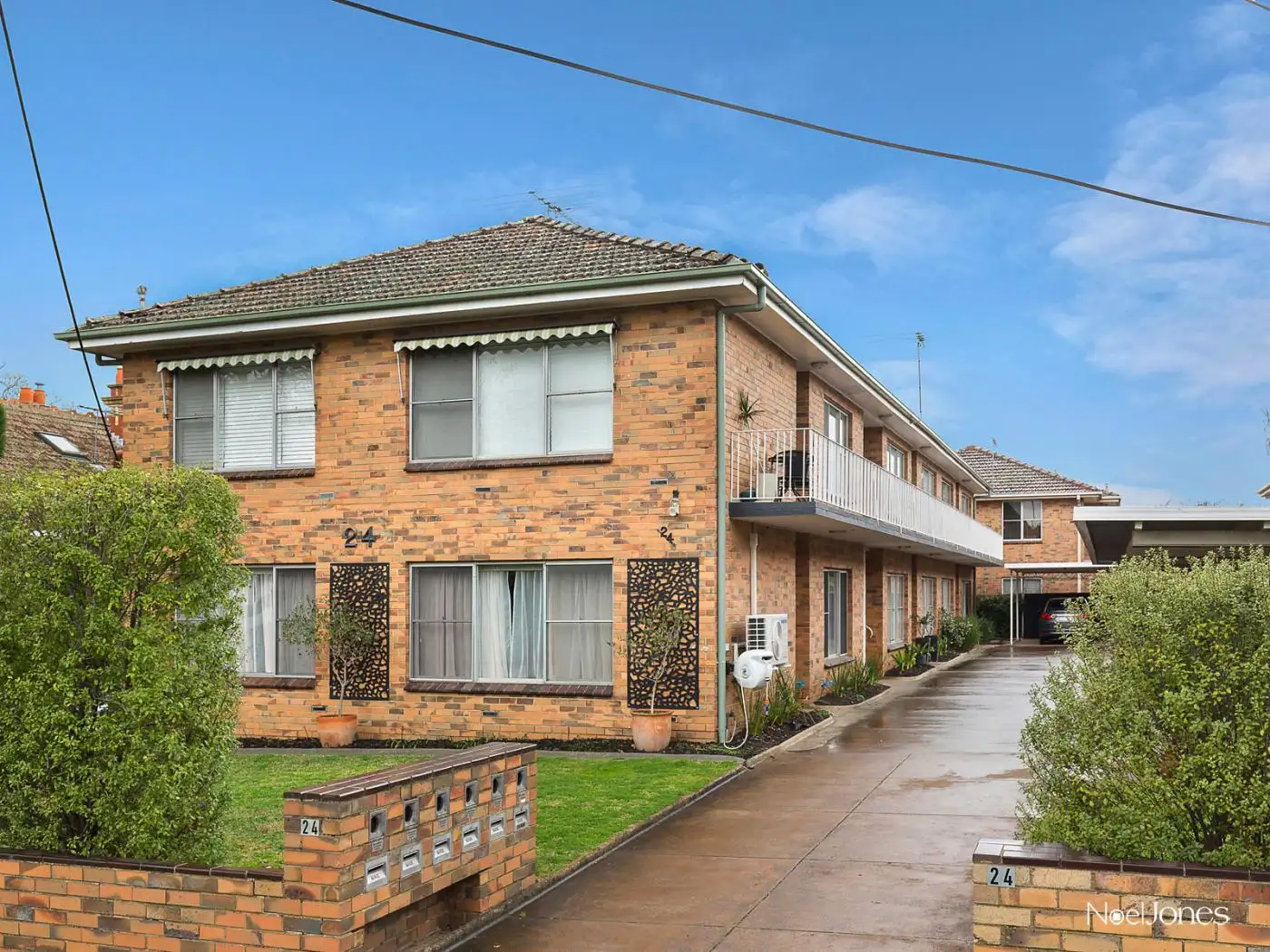 Main view of Homely unit listing, 6/24 Highbury Grove, Kew VIC 3101
