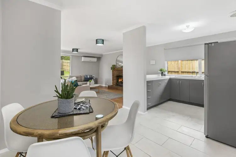 Fifth view of Homely house listing, 4 Lynne Court, Langwarrin VIC 3910