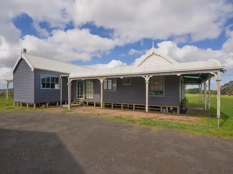 125 Centre Road, Cooriemungle VIC 3268
