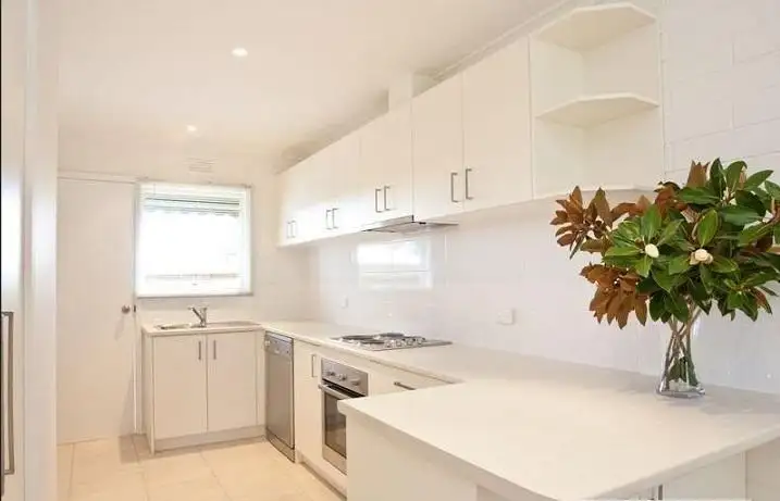 Third view of Homely unit listing, 2/121-123 Mount Eliza Way, Mount Eliza VIC 3930