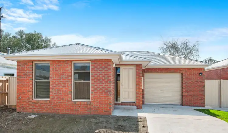 24 Watermans Place, Ballarat Central VIC 3350