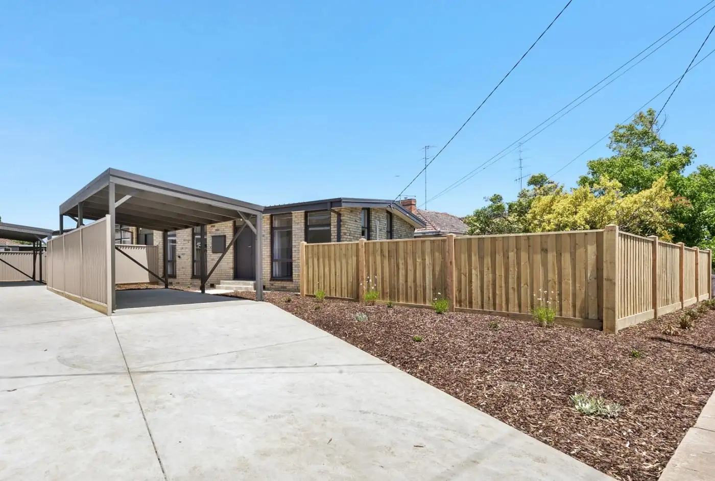 Main view of Homely townhouse listing, 1/9 Edgar Street, Wendouree VIC 3355