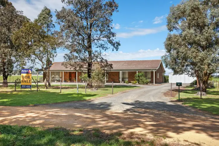 16 Sullivans Road, Napoleons VIC 3352