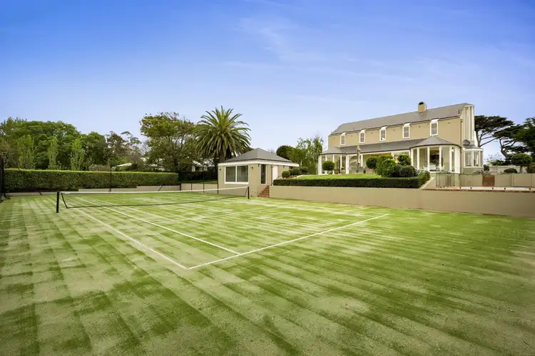 Second view of Homely house listing, 31 Daveys Bay Road, Mount Eliza VIC 3930