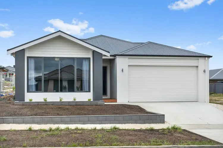 63 Dorset Drive, Alfredton VIC 3350