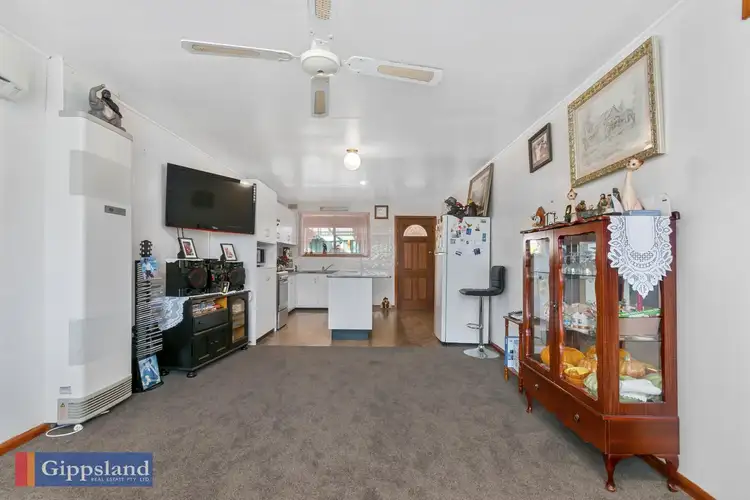 Fifth view of Homely unit listing, 1/77 Landy Street, Maffra VIC 3860