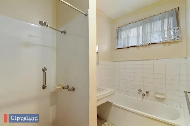 Fifth view of Homely unit listing, 2/37 King Street, Maffra VIC 3860