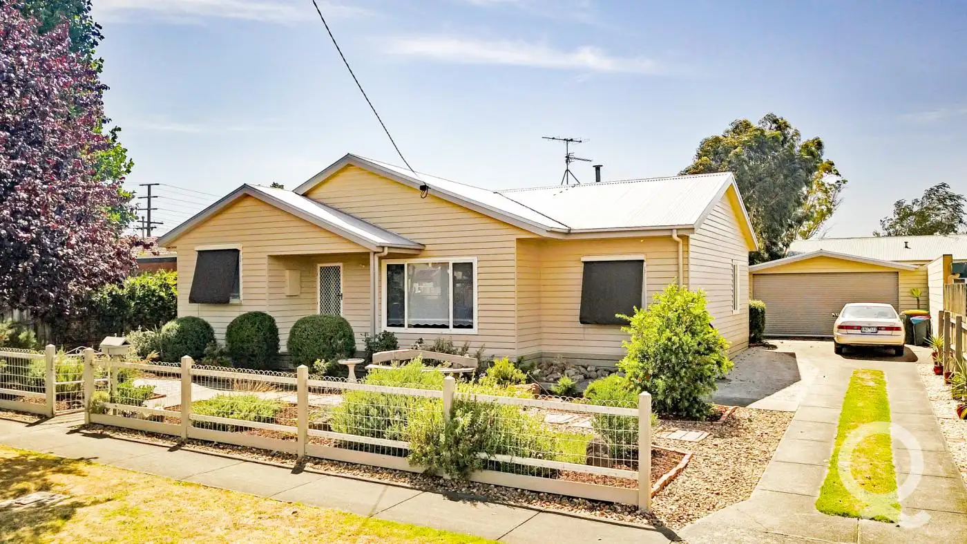 Main view of Homely house listing, 1 Gloucester Place, Warragul VIC 3820