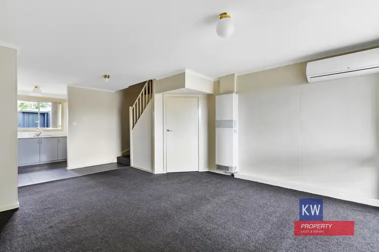 Fifth view of Homely unit listing, 2/24A The Avenue, Morwell VIC 3840