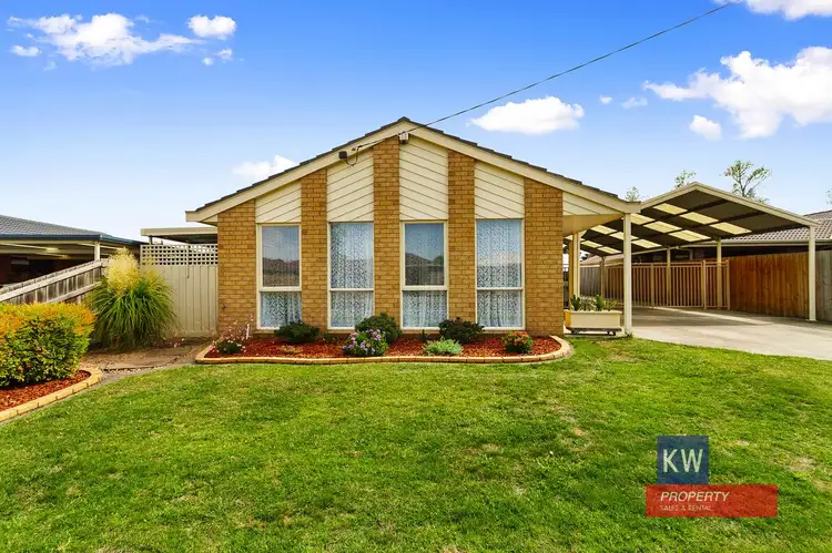 48 Bellarine Circuit, Morwell VIC 3840