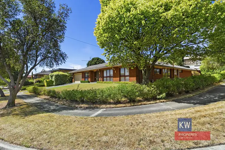 17-19 Rae Crescent, Churchill VIC 3842