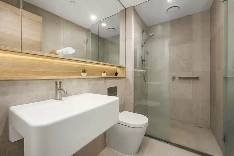 Fifth view of Homely apartment listing, 411/12 Queens Road, Melbourne VIC 3004