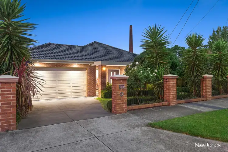 5 Standard Avenue, Box Hill VIC 3128