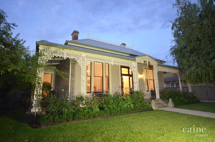 1104 Eyre Street, Newington VIC 3350