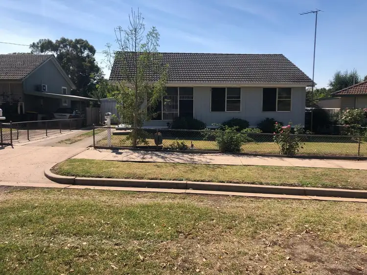 54 Watton Street, Penshurst VIC 3289