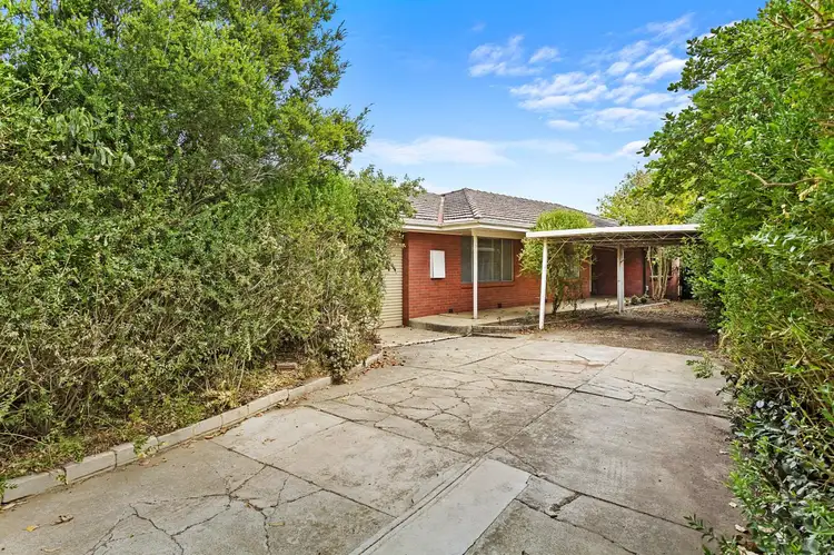 Main view of Homely house listing, 122 Wimbledon Avenue, Mount Eliza VIC 3930
