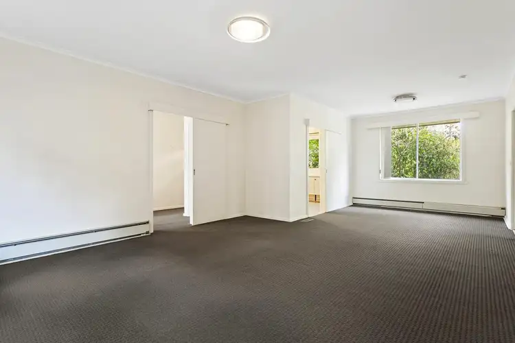 Second view of Homely house listing, 122 Wimbledon Avenue, Mount Eliza VIC 3930