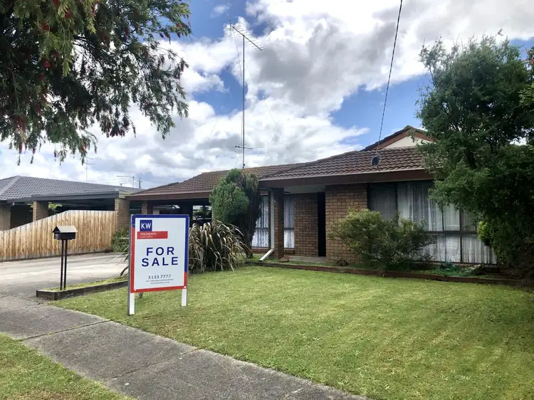 11 Hewat Court, Morwell VIC 3840