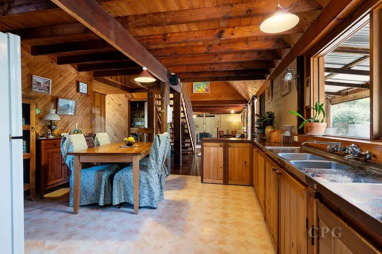 Third view of Homely house listing, 2 Maclaren Road, Newstead VIC 3462