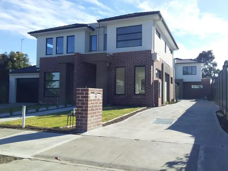 1/52 Dickens Street, Lalor VIC 3075