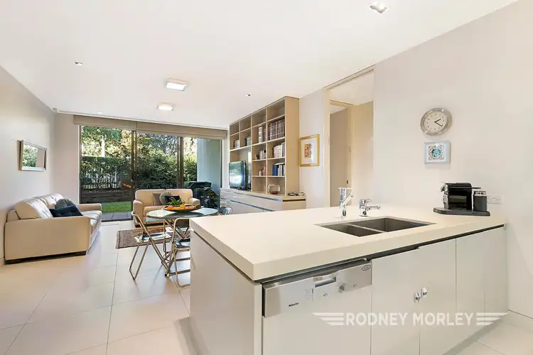 Fourth view of Homely apartment listing, 6/57 Orrong Crescent, Caulfield North VIC 3161