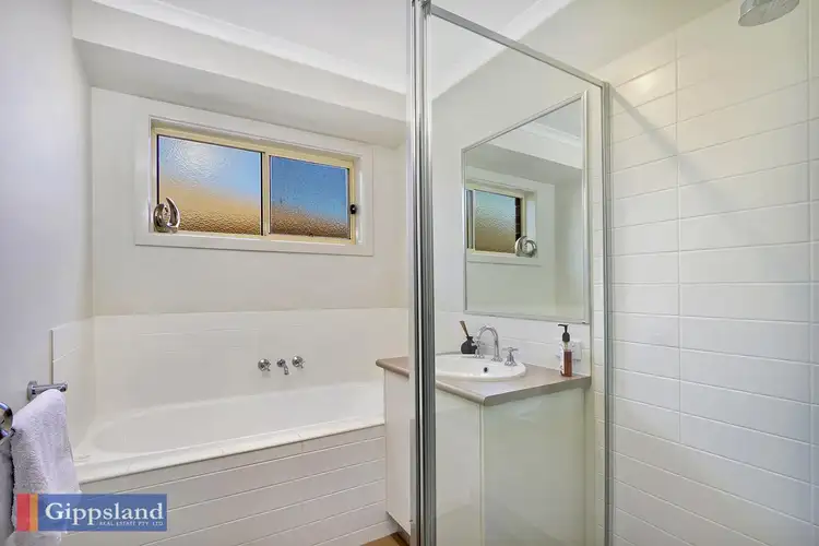 Fifth view of Homely house listing, 27 Parkinson Street, Maffra VIC 3860