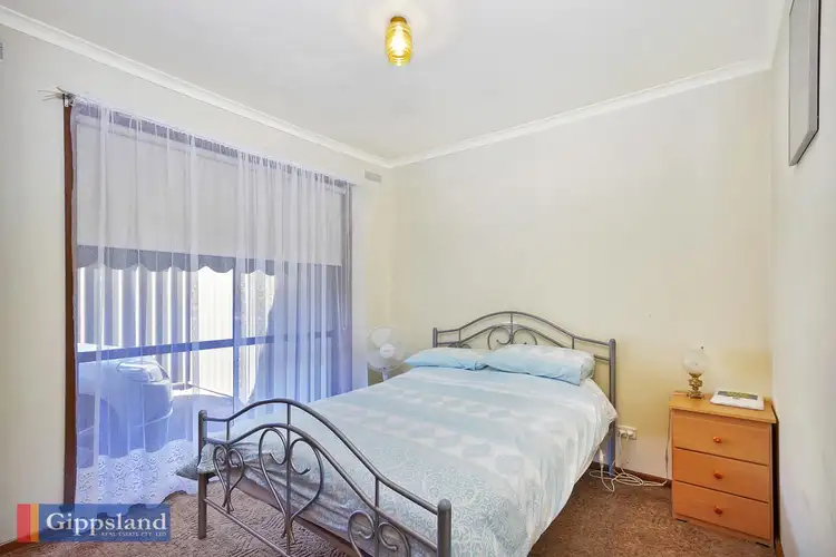 Sixth view of Homely unit listing, 2/72 Kent Street, Maffra VIC 3860