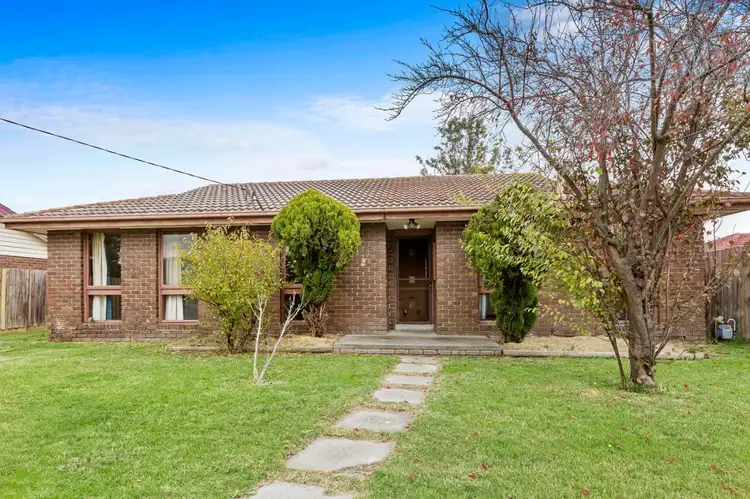 4 Deakin Crescent, Baxter VIC 3911