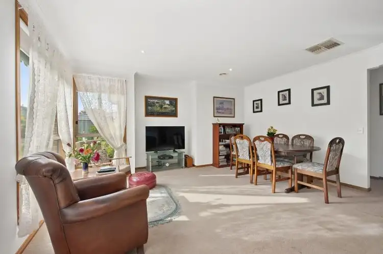 Fourth view of Homely house listing, 3 Chelsea Place, Alfredton VIC 3350