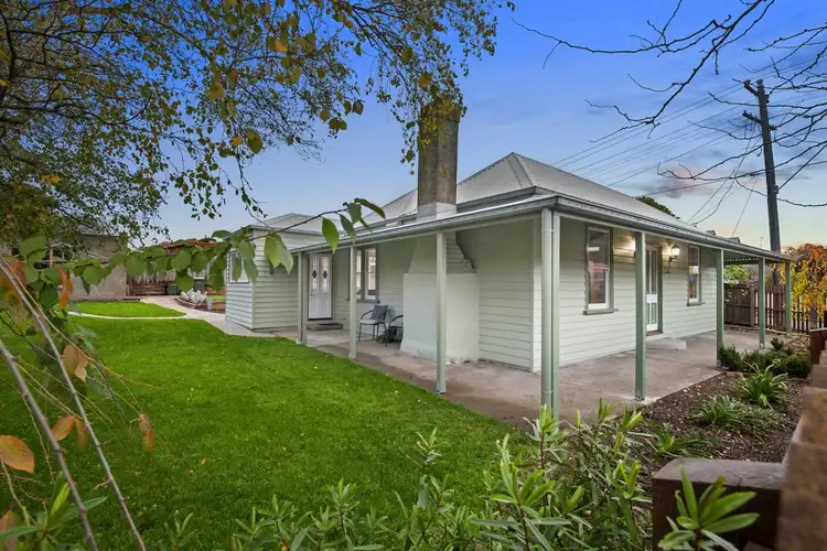 328 Humffray Street North, Brown Hill VIC 3350