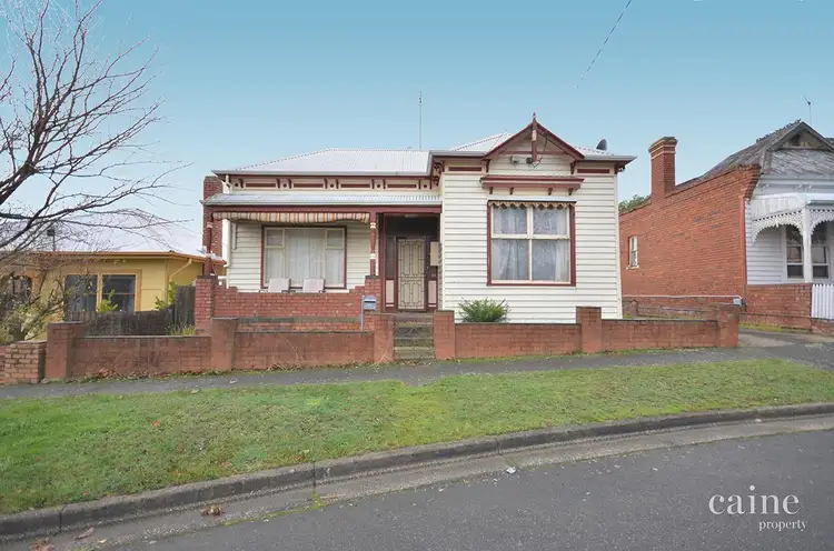 3 Young Street, Golden Point VIC 3350