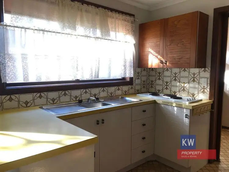 Fifth view of Homely unit listing, Unit 7/1 Hannah Street, Morwell VIC 3840