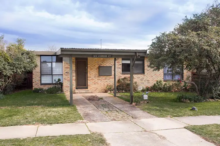 2/1 Ivanhoe Street, Wendouree VIC 3355