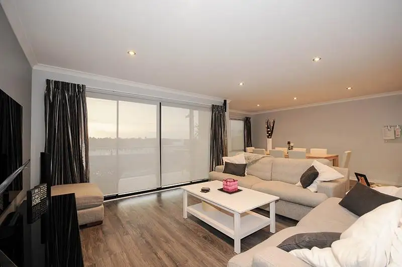 Main view of Homely apartment listing, 2/4 Floriston Road, Boronia VIC 3155