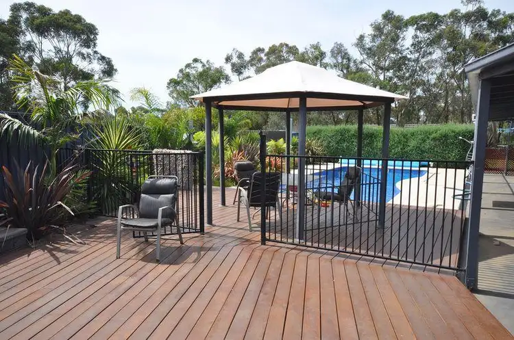 Third view of Homely house listing, 6 Hague Court, Drouin VIC 3818