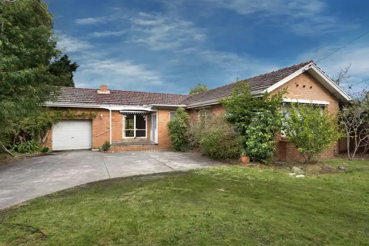 Second view of Homely house listing, 378 Waverley Road, Mount Waverley VIC 3149