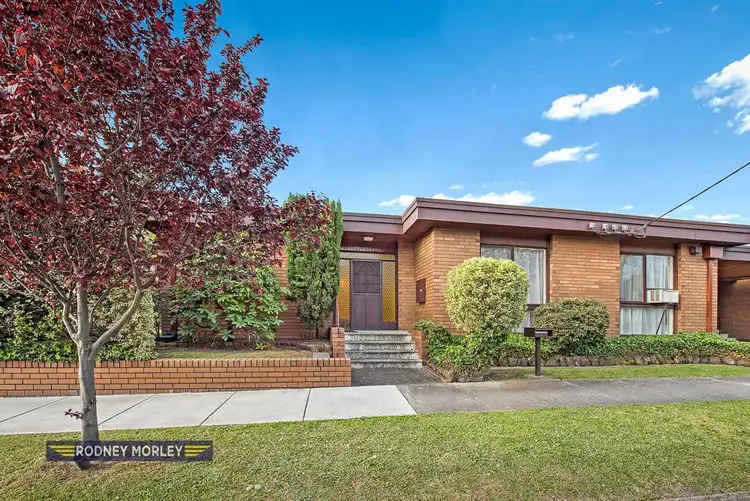 2/318 Orrong Road, Caulfield North VIC 3161