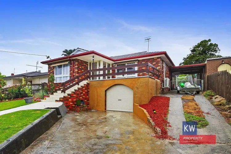 25 Mulcare Crescent, Churchill VIC 3842