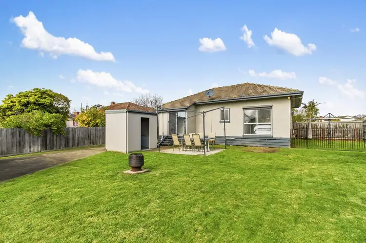 Fifth view of Homely house listing, 90 Gordon Street, Traralgon VIC 3844
