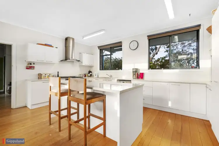 Fifth view of Homely house listing, 2 Davis Street, Heyfield VIC 3858