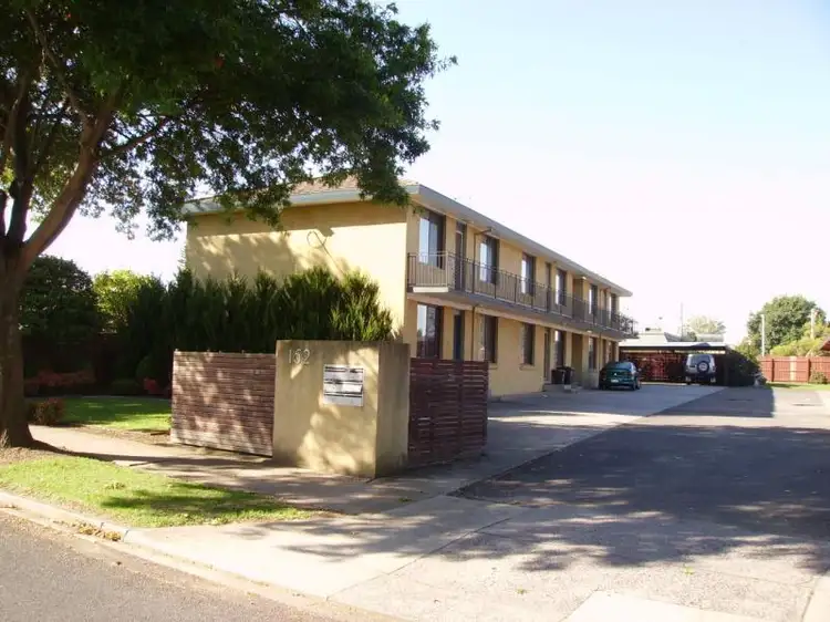 2/152 Helen Street, Morwell VIC 3840