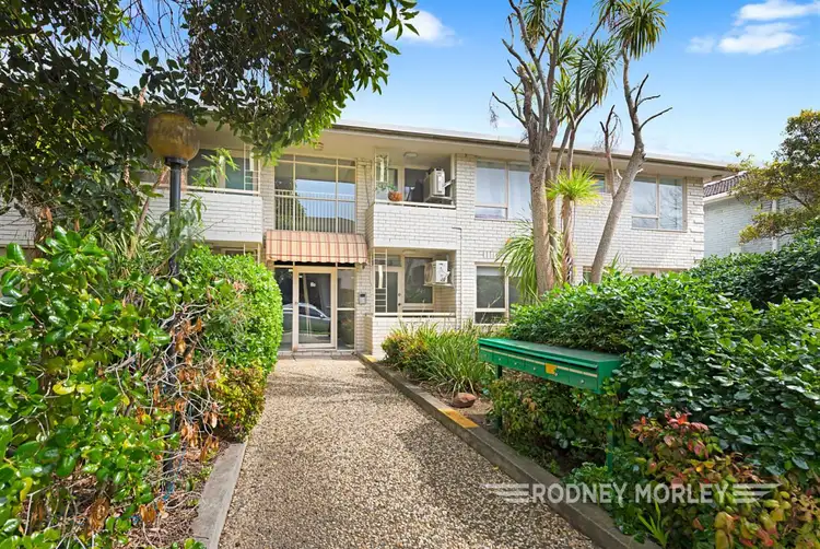 3/2B Kinross Avenue, Caulfield North VIC 3161