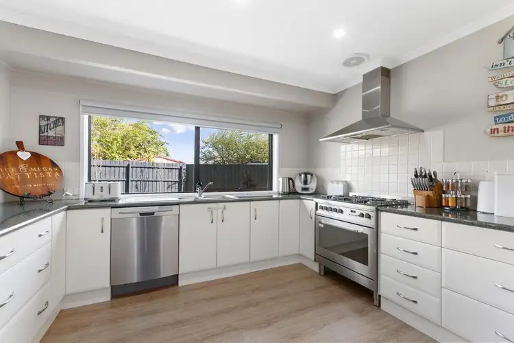 Sixth view of Homely house listing, 6 Selwyn Place, Traralgon VIC 3844