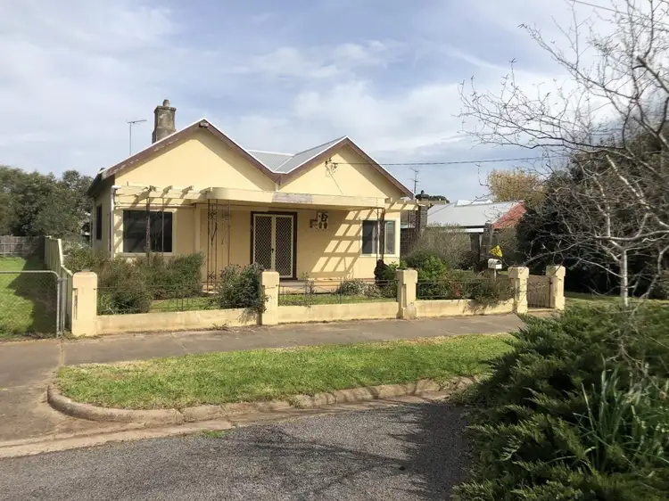 81 Bell Street, Penshurst VIC 3289