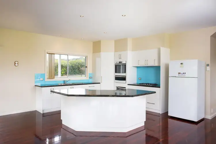 Fifth view of Homely house listing, 17 Fitzgibbons Lane, Illowa VIC 3282
